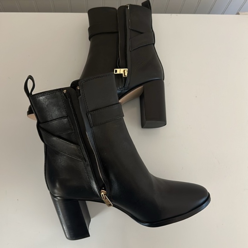COACH Olivia bootie black leather ankle zipper size 6B block heel *missing chain - Picture 5 of 10